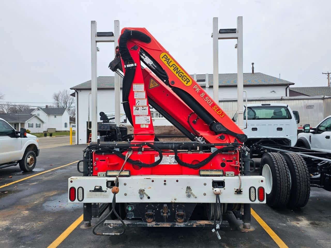 Ford F-750 Straight Frame Crew Cab 2021