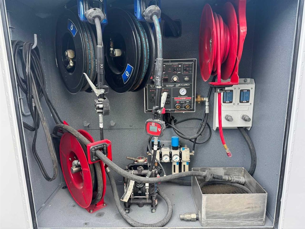 Ford Super Duty F-550 DRW XL 4WD Reg Cab 145" WB 60" CA 2018