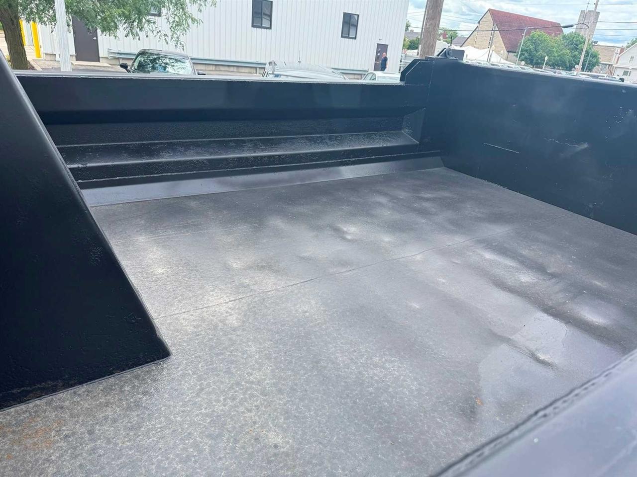 Ford Super Duty F-750 Straight Frame Reg Cab 2016