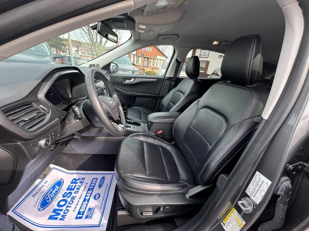 Ford Escape Titanium AWD 2022