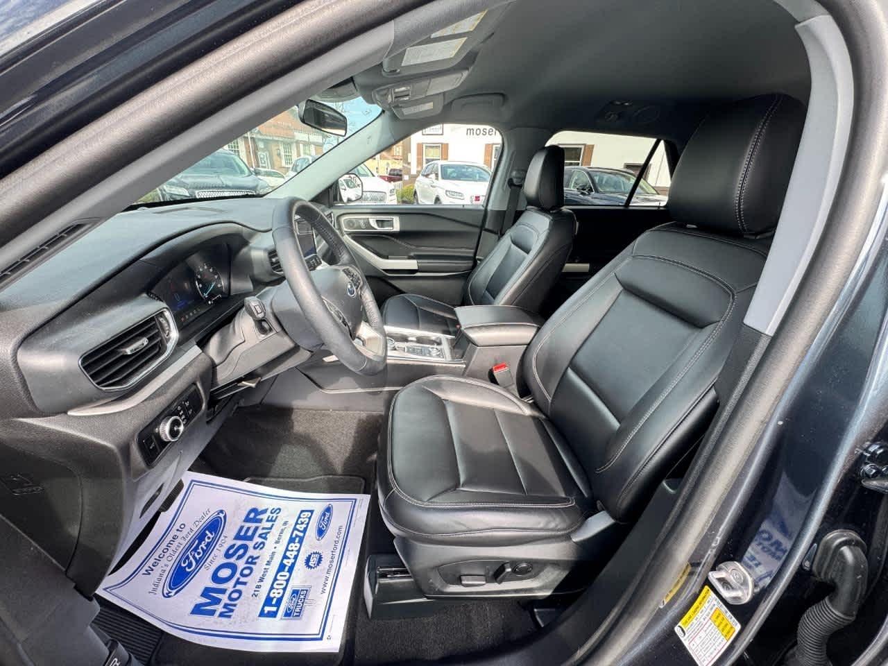 Ford Explorer XLT 4WD 2023