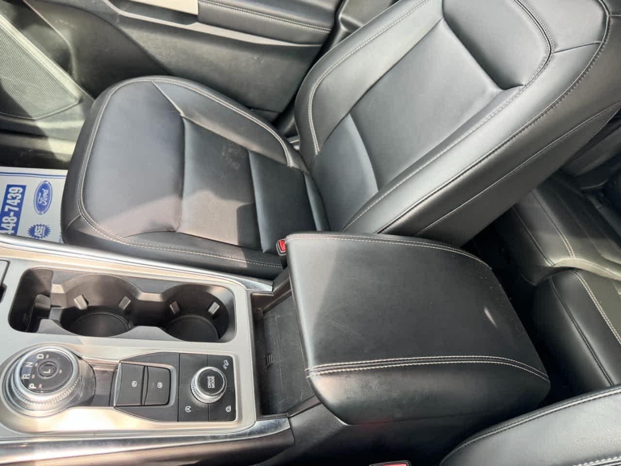 Ford Explorer XLT 4WD 2023