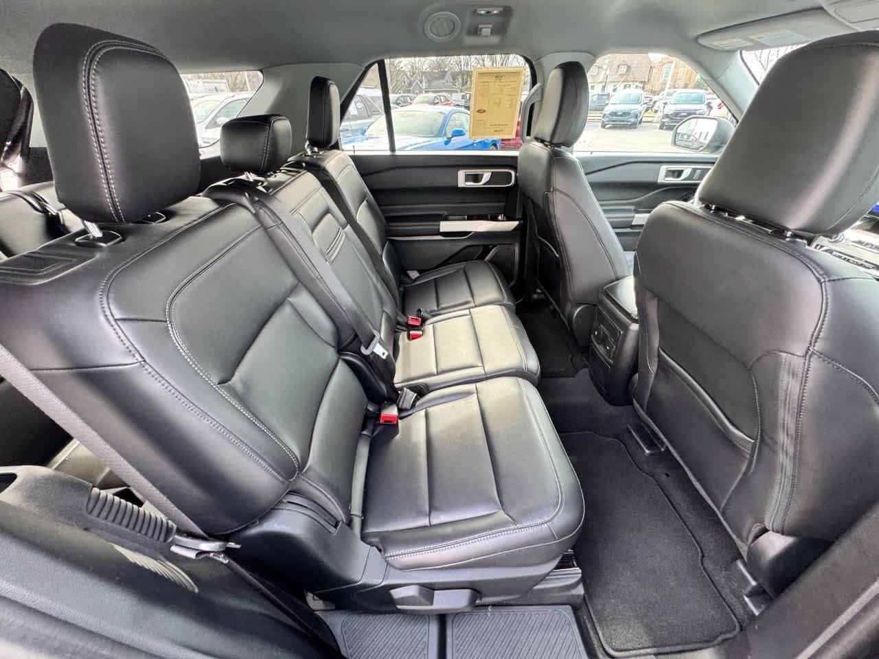 Ford Explorer XLT 4WD 2023
