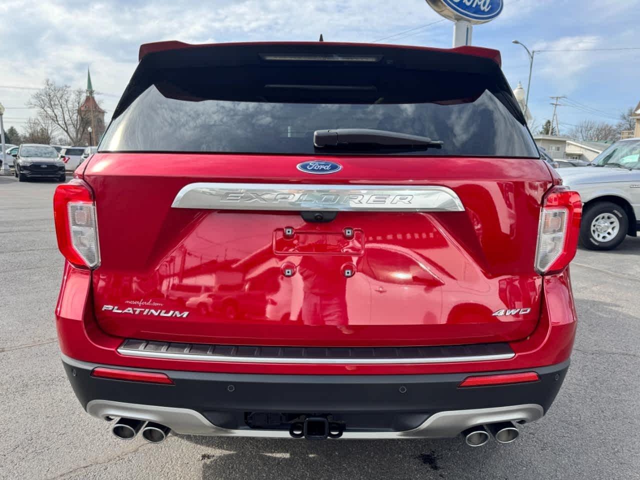 Ford Explorer Platinum 4WD 2023