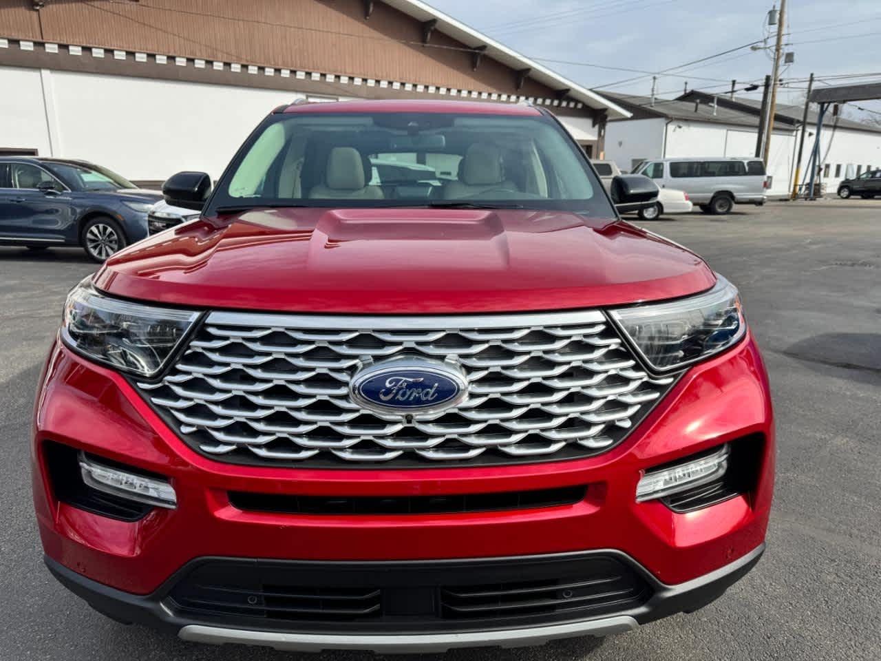 Ford Explorer Platinum 4WD 2023