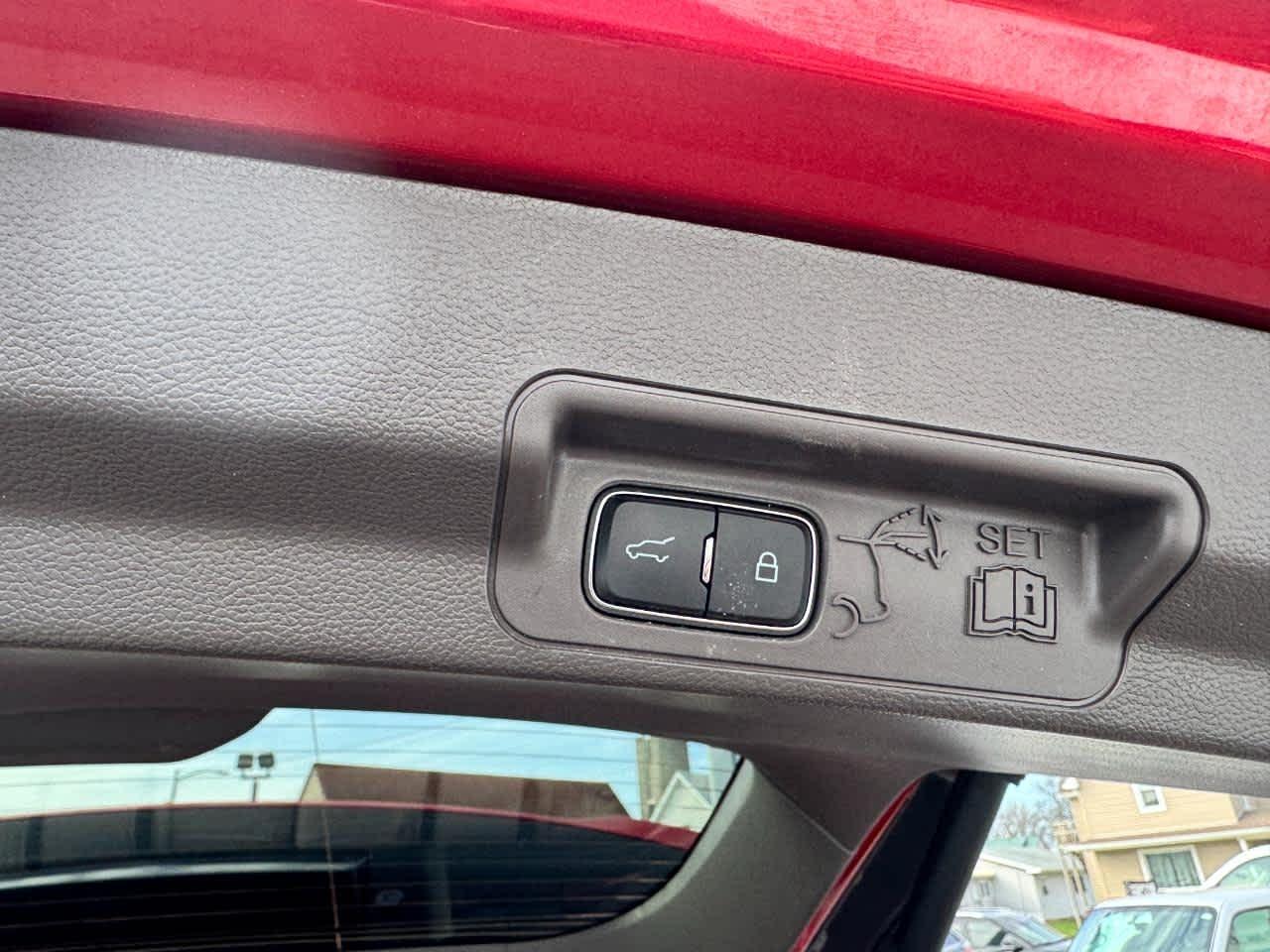 Ford Explorer Platinum 4WD 2023