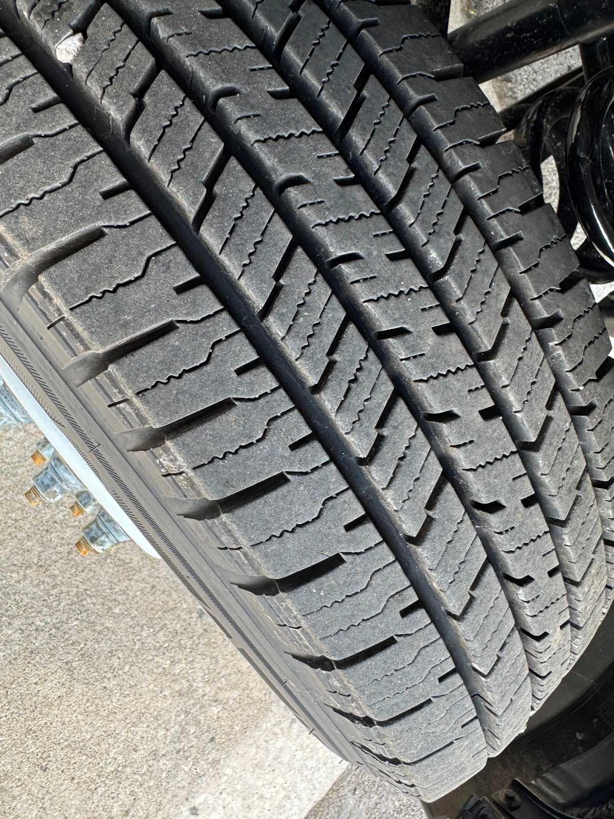Ford E-Series Cutaway E-350 DRW 176" WB 2027
