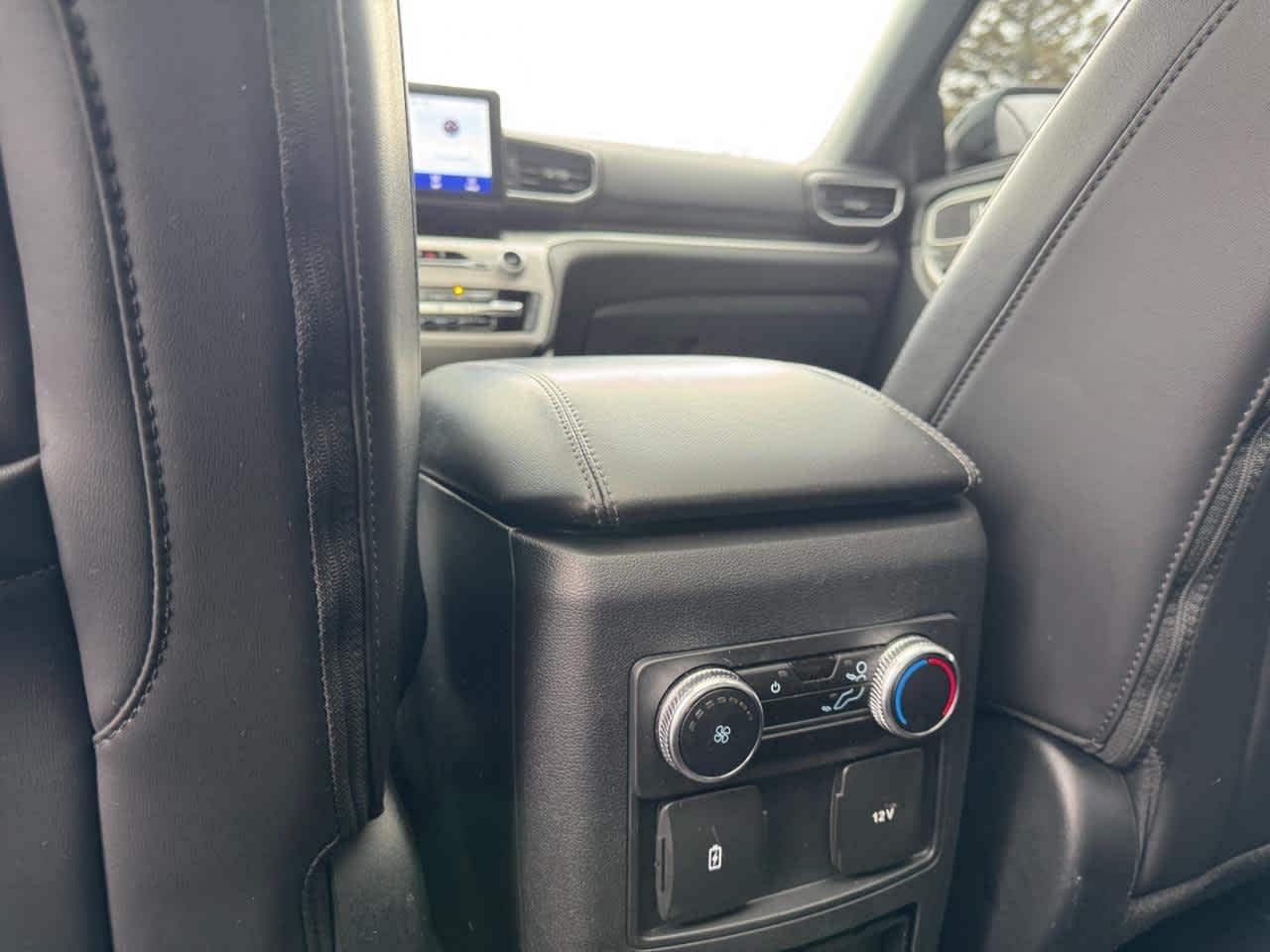 Ford Explorer XLT 4WD 2023