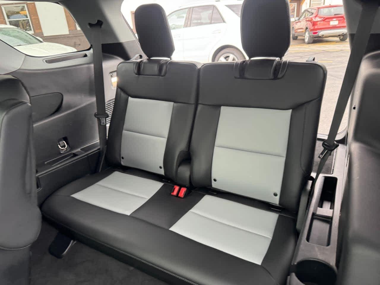 Ford Explorer XLT 4WD 2023