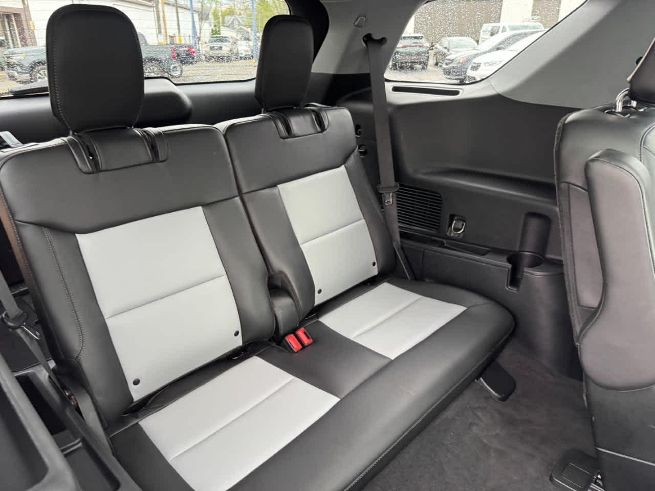 Ford Explorer XLT 4WD 2023