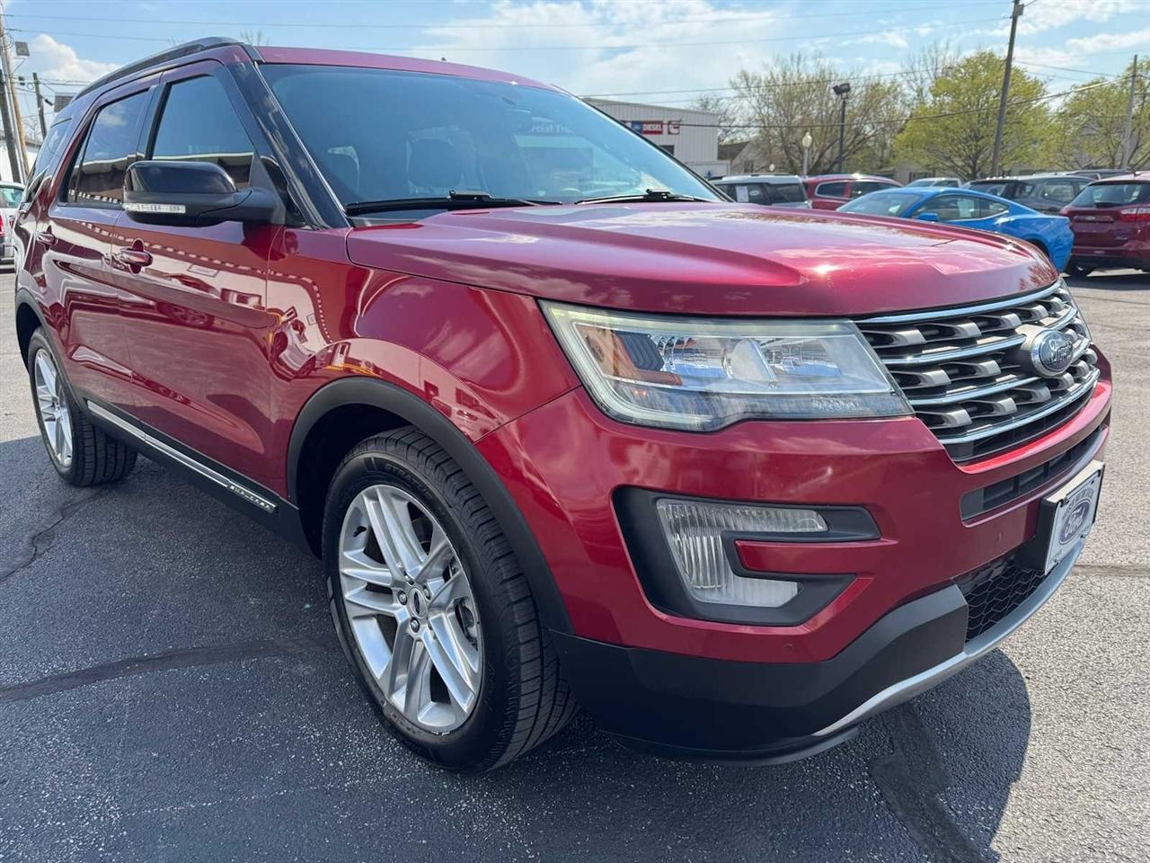 Ford Explorer XLT FWD 2017