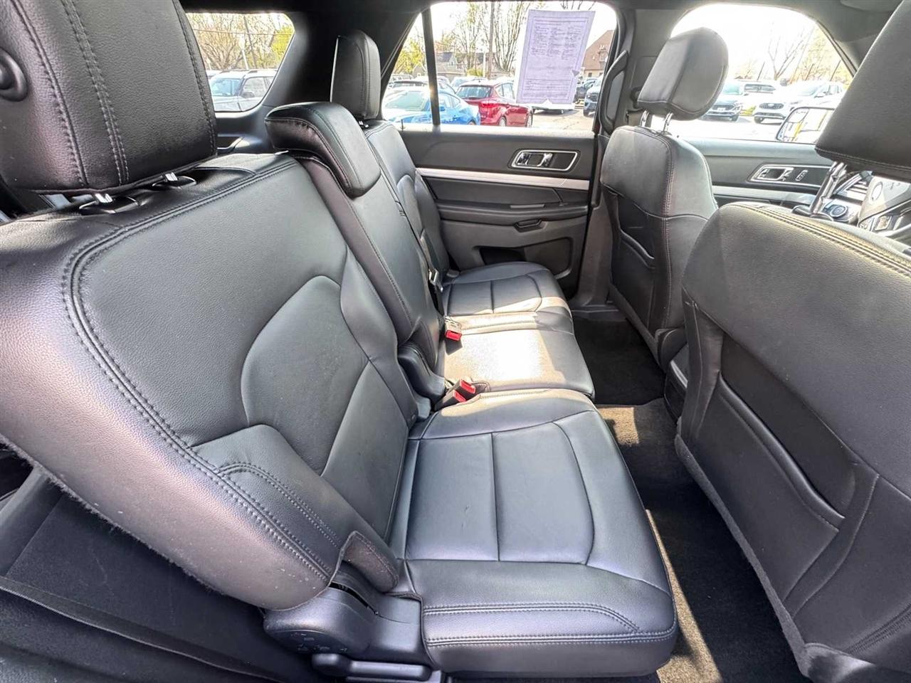 Ford Explorer XLT FWD 2017