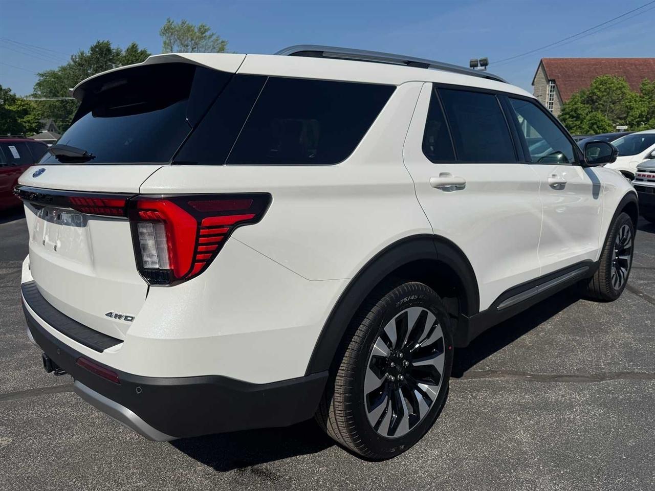 Ford Explorer Platinum 4WD 2026