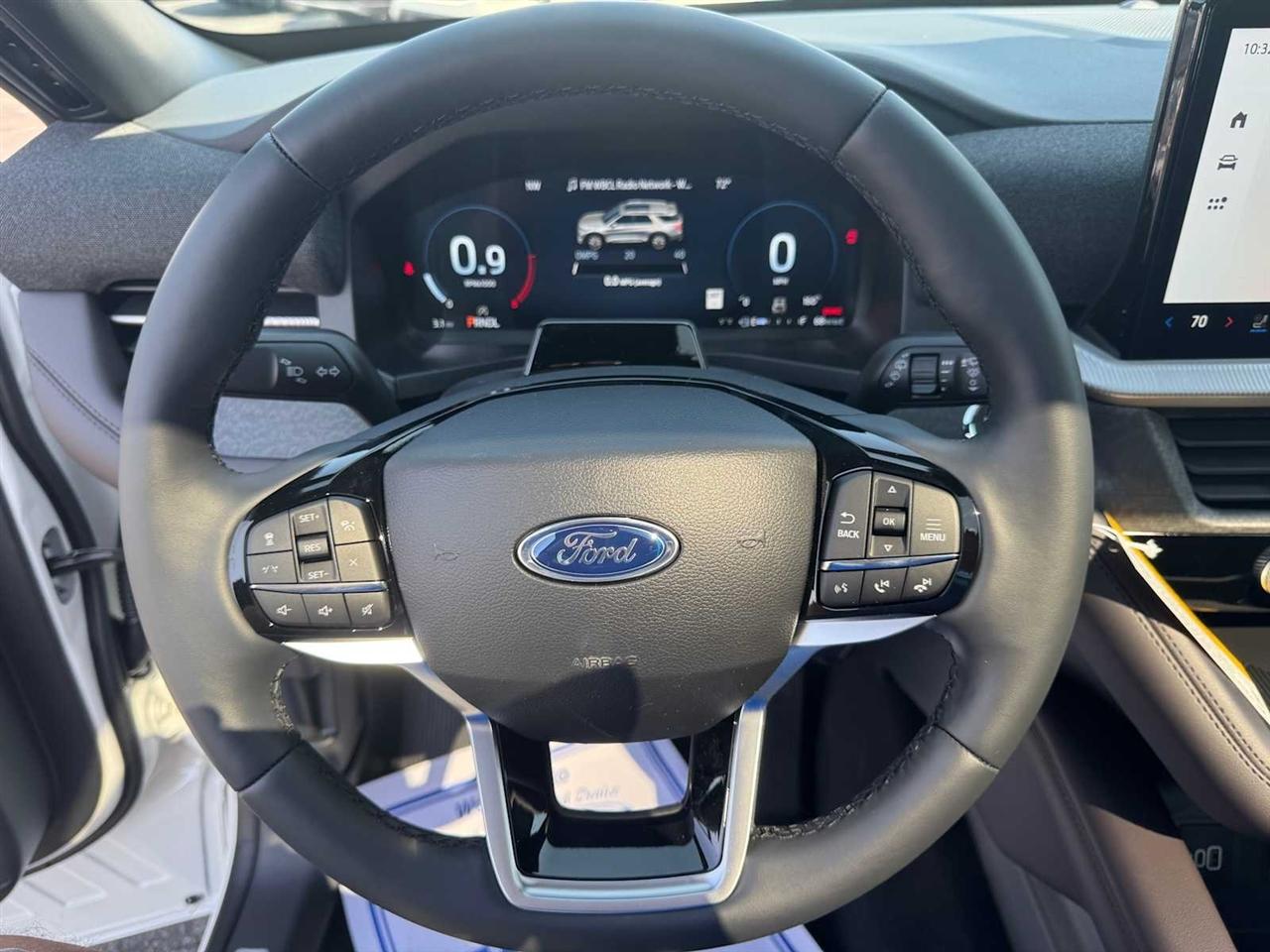 Ford Explorer Platinum 4WD 2026