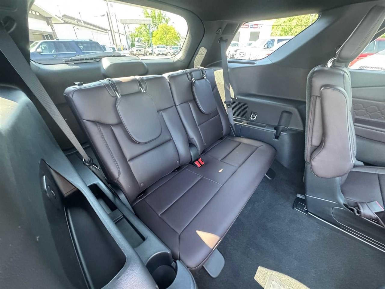 Ford Explorer Platinum 4WD 2026
