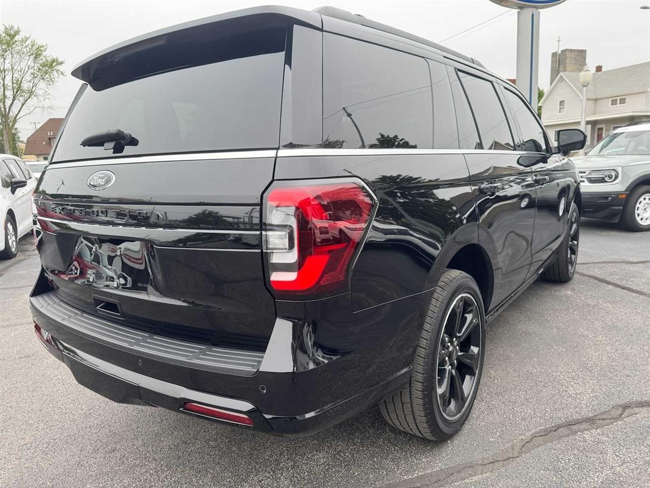 Ford Expedition Limited 4x4 2023