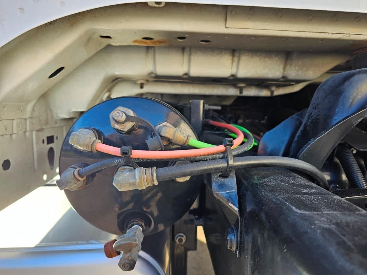 Ford Super Duty F-750 Straight Frame Reg Cab XL 2015