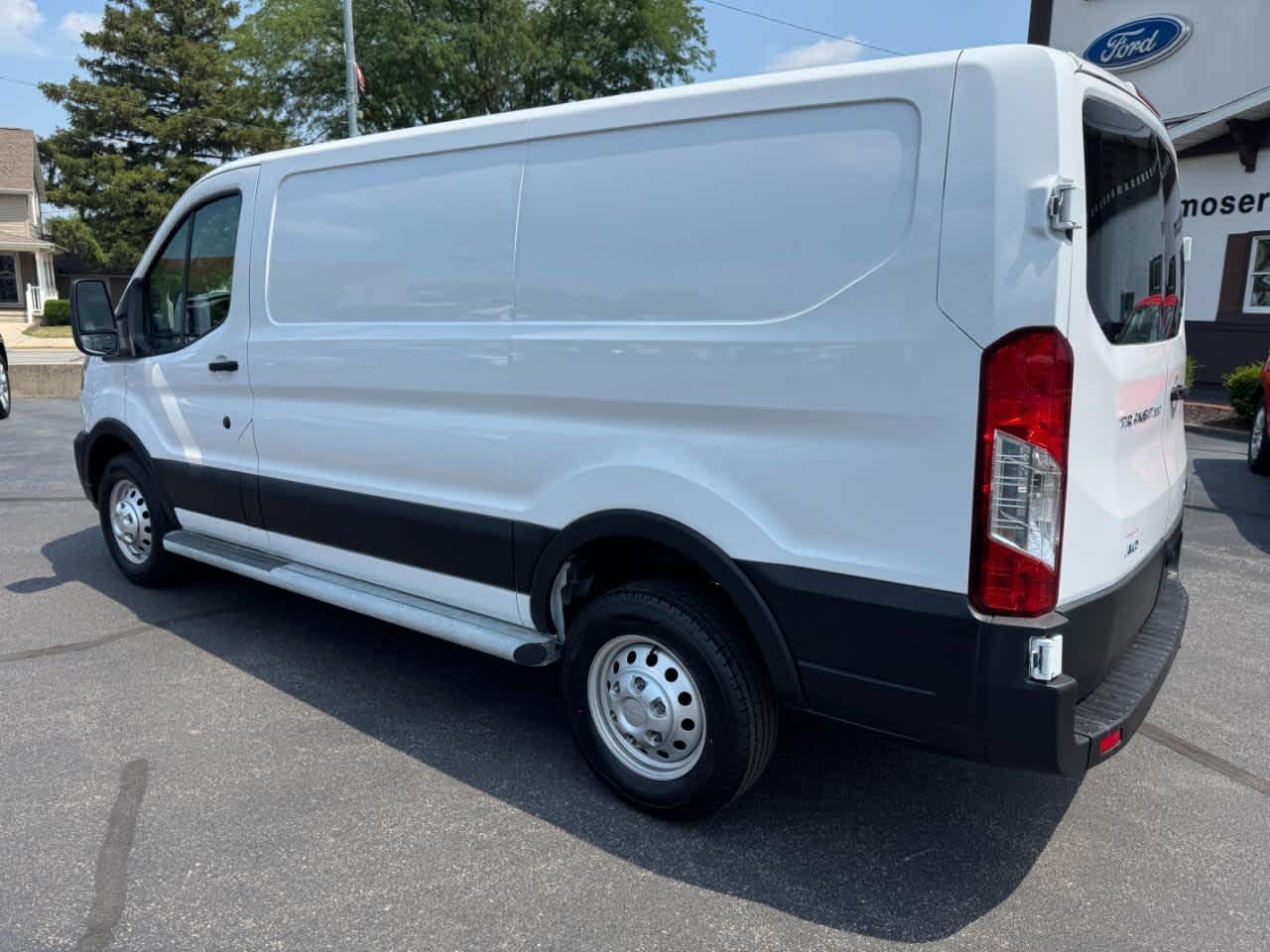 Ford Transit Cargo Van T-250 130" Low Rf 9070 GVWR AWD 2023