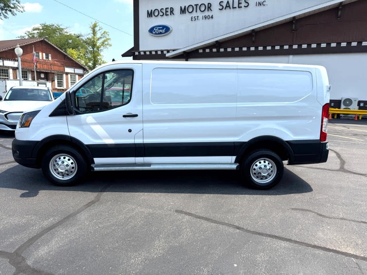 Ford Transit Cargo Van T-250 130" Low Rf 9070 GVWR AWD 2023