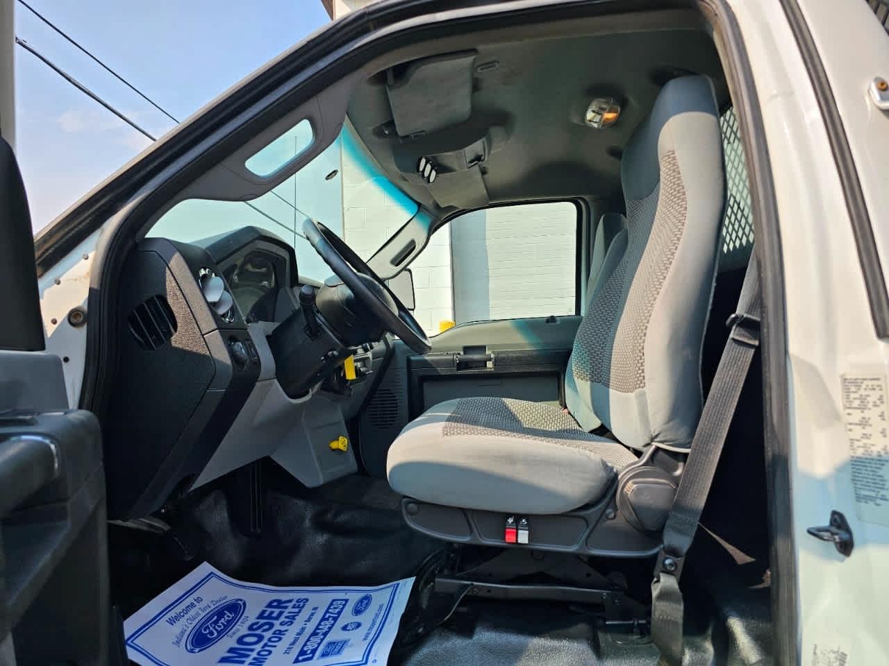 Ford Super Duty F-650 Straight Frame Reg Cab XL 2015