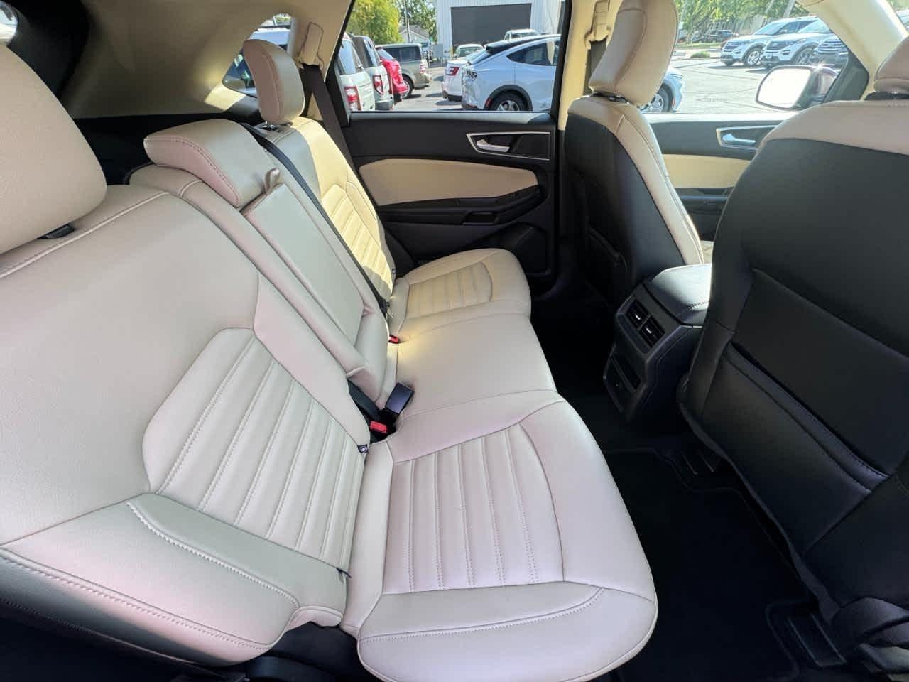 Ford Edge SEL AWD 2024