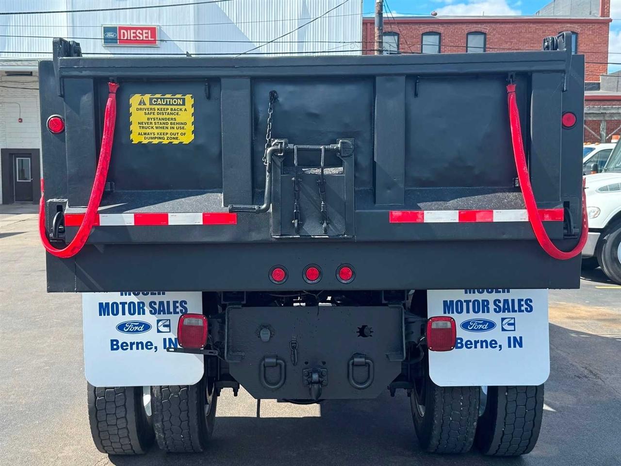 2015 Ford Super Duty F-750 Straight Frame 12