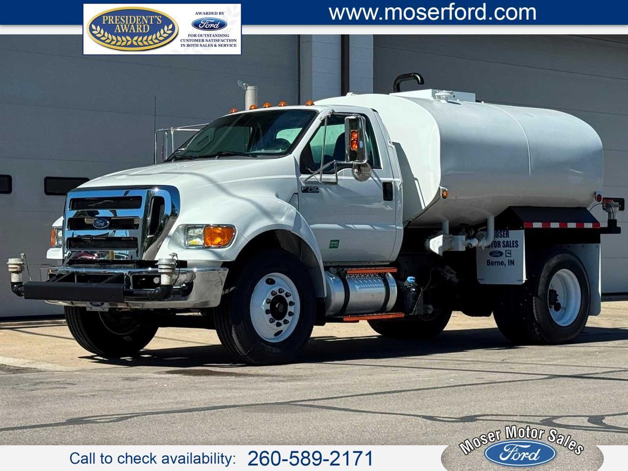 Ford Super Duty F-750 Straight Frame Reg Cab XL 2015