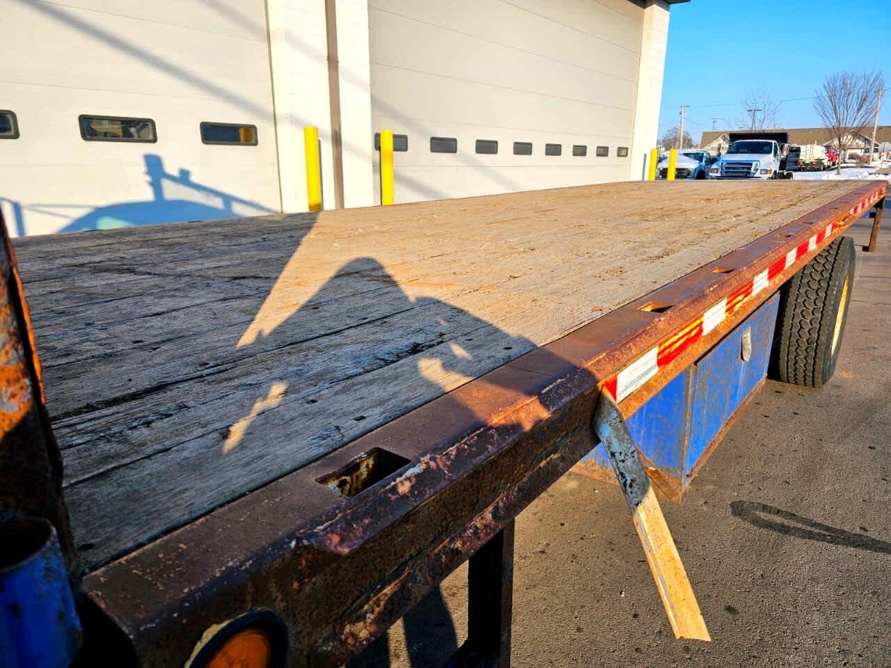 Ford Super Duty F-650 Straight Frame Reg Cab XL 2015
