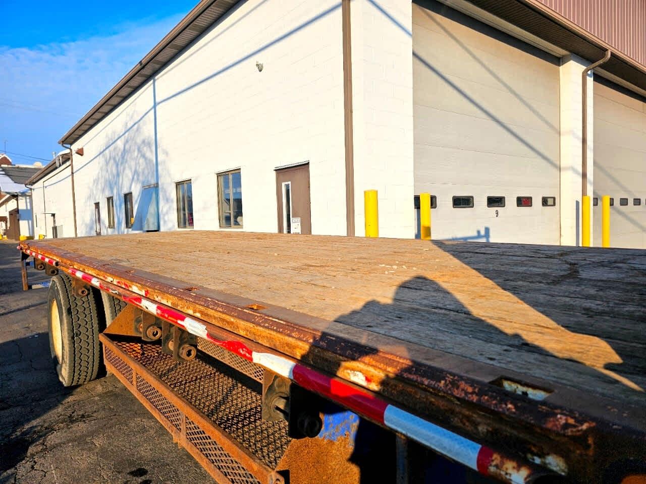 Ford Super Duty F-650 Straight Frame Reg Cab XL 2015