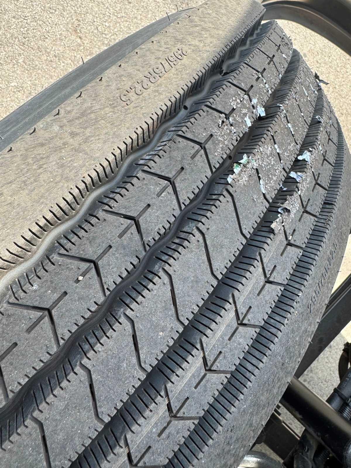 Ford Super Duty F-650 Straight Frame Reg Cab XL 2015
