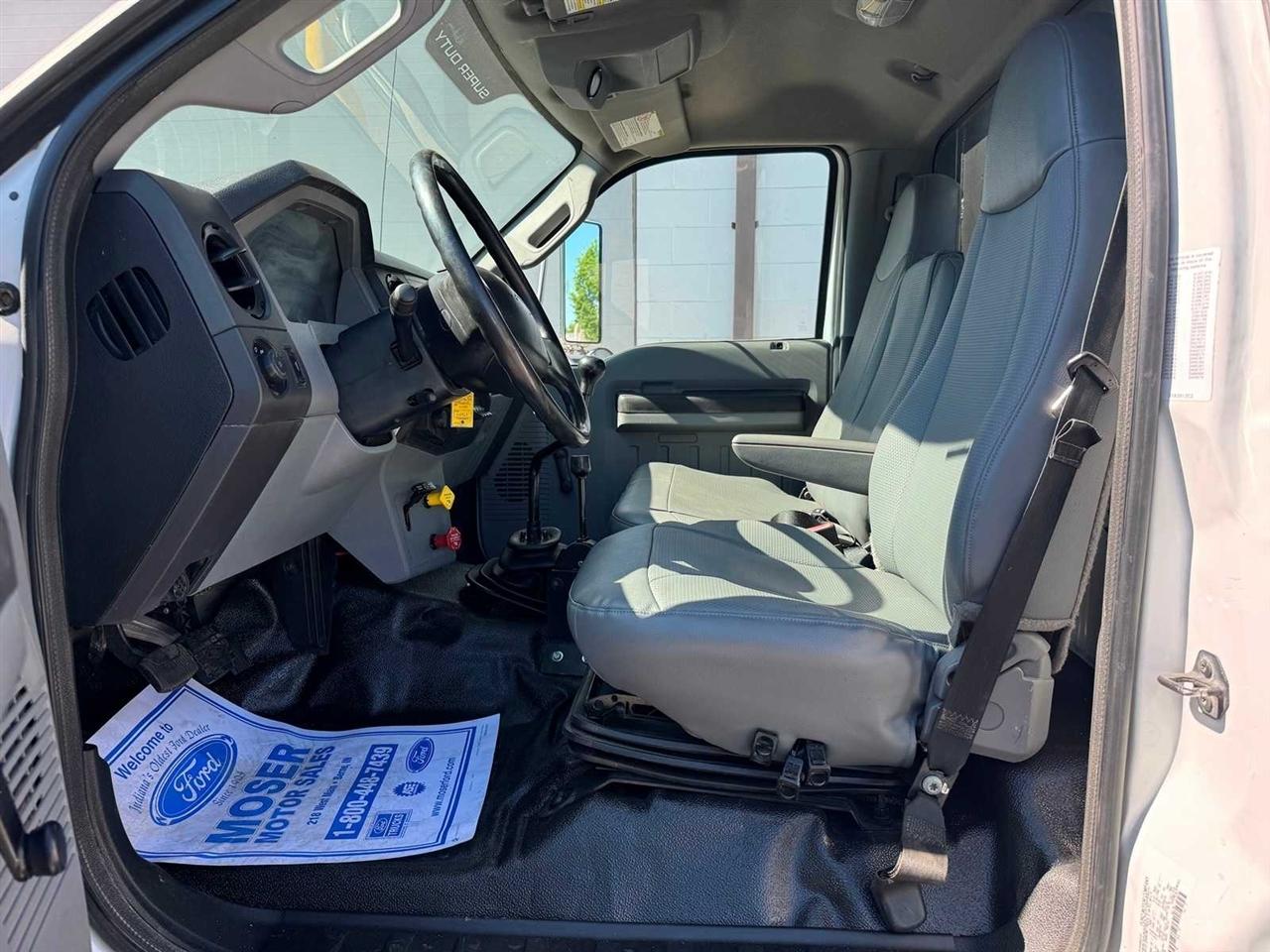 Ford Super Duty F-650 Straight Frame Reg Cab XL 2012