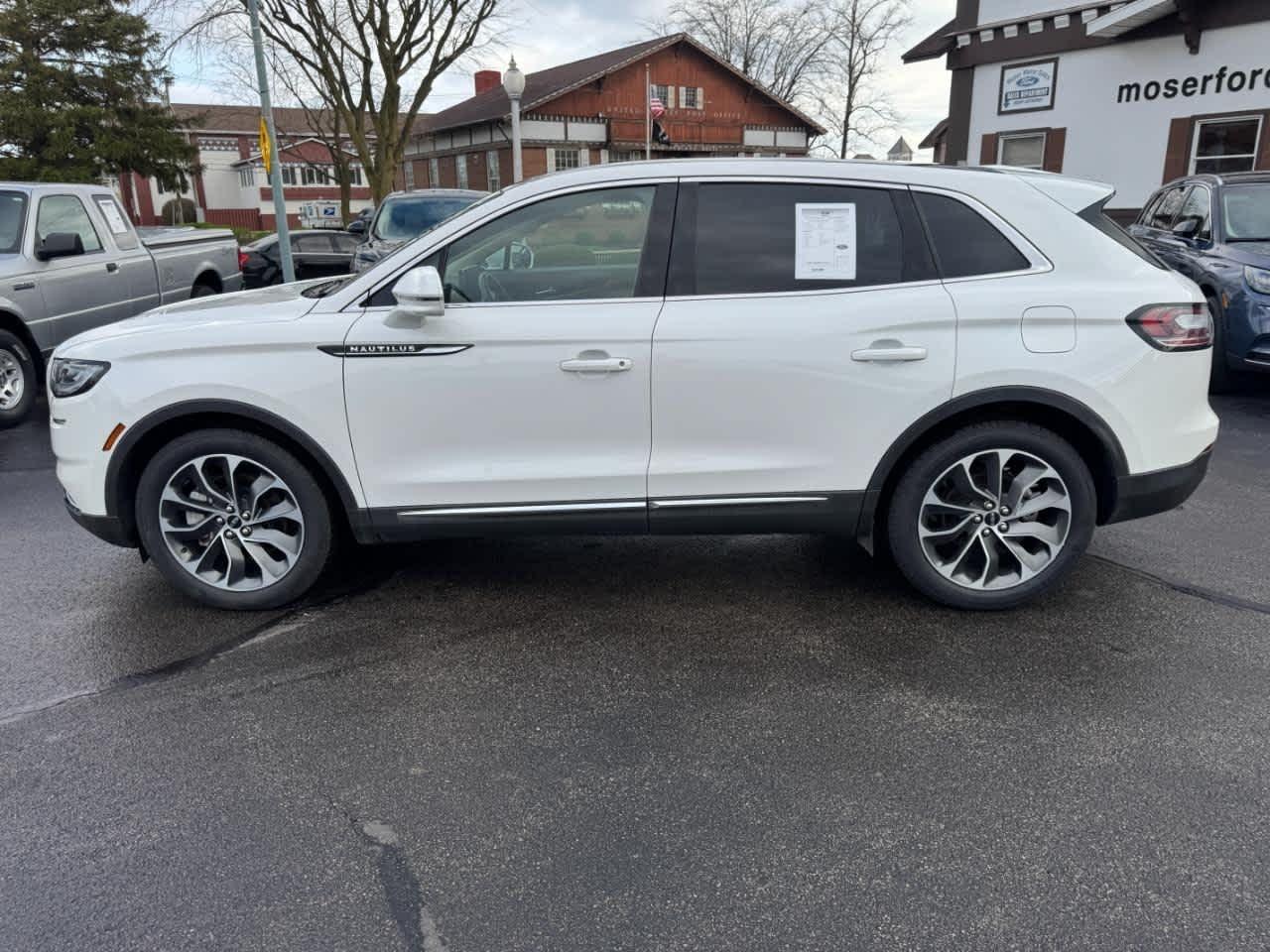 Lincoln Nautilus Reserve FWD 2021