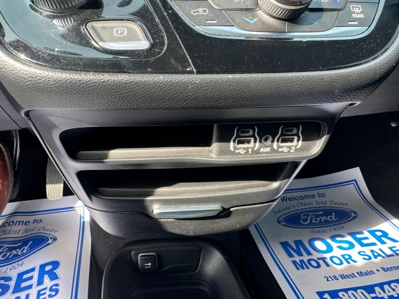 Chrysler Pacifica Select FWD 2025