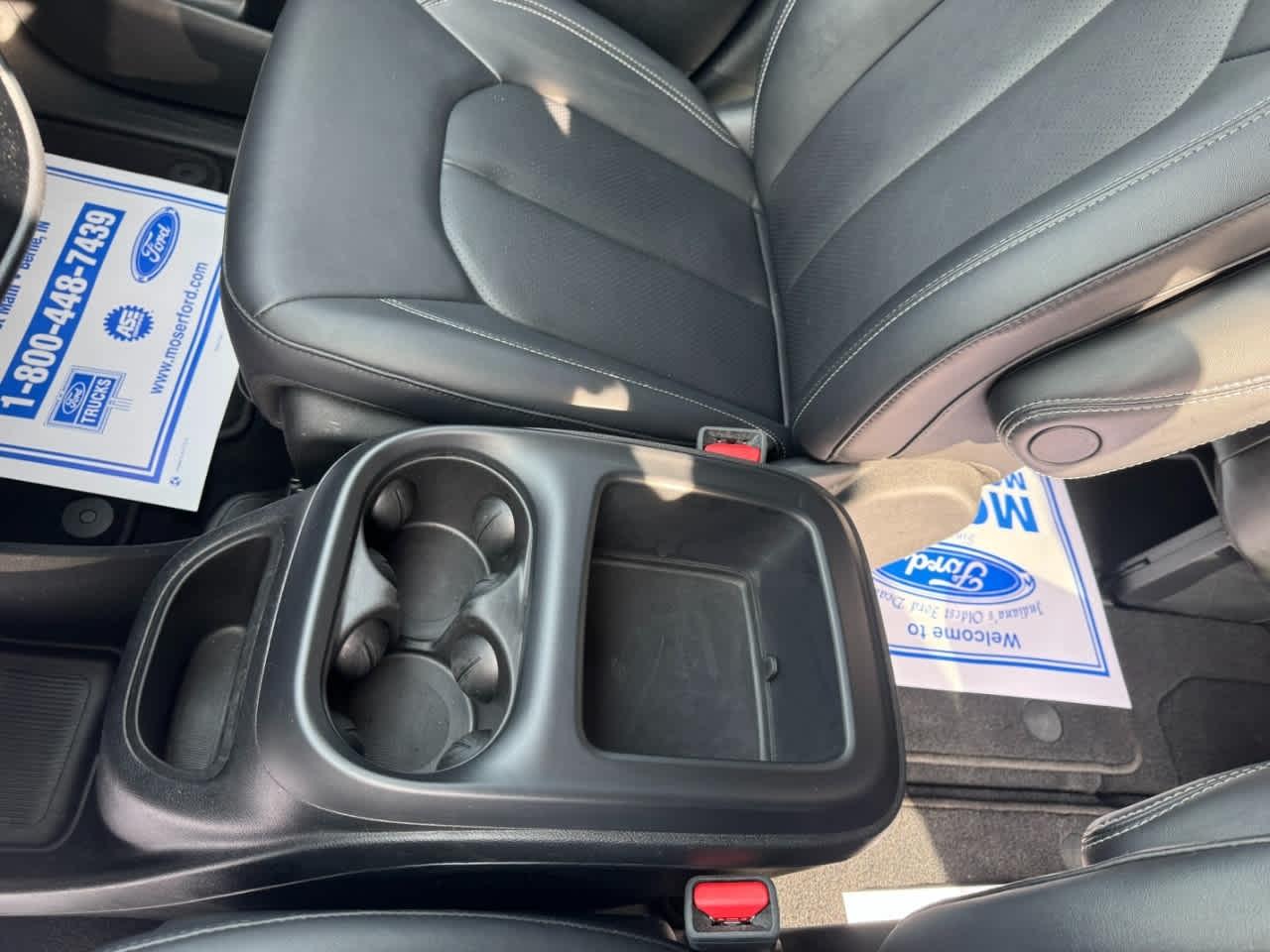 Chrysler Pacifica Select FWD 2025