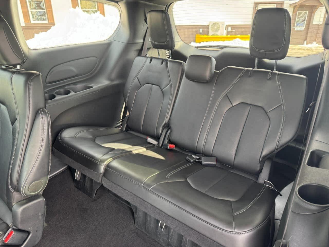 Chrysler Pacifica Select FWD 2025