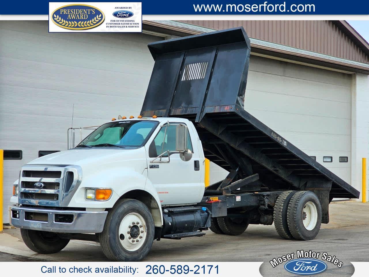 Ford Super Duty F-750 Straight Frame Reg Cab XL 2015