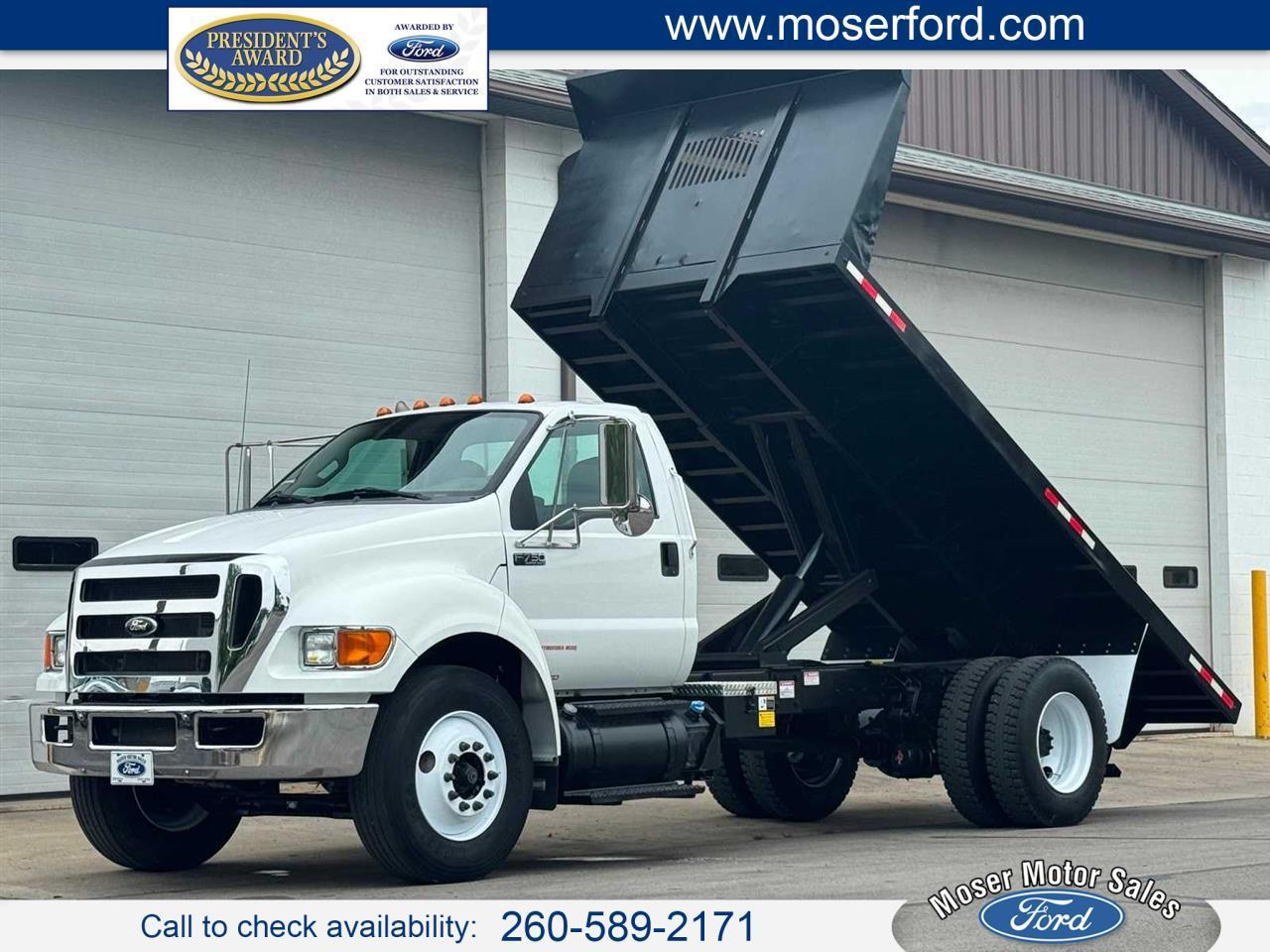 Ford Super Duty F-750 Straight Frame Reg Cab XL 2015