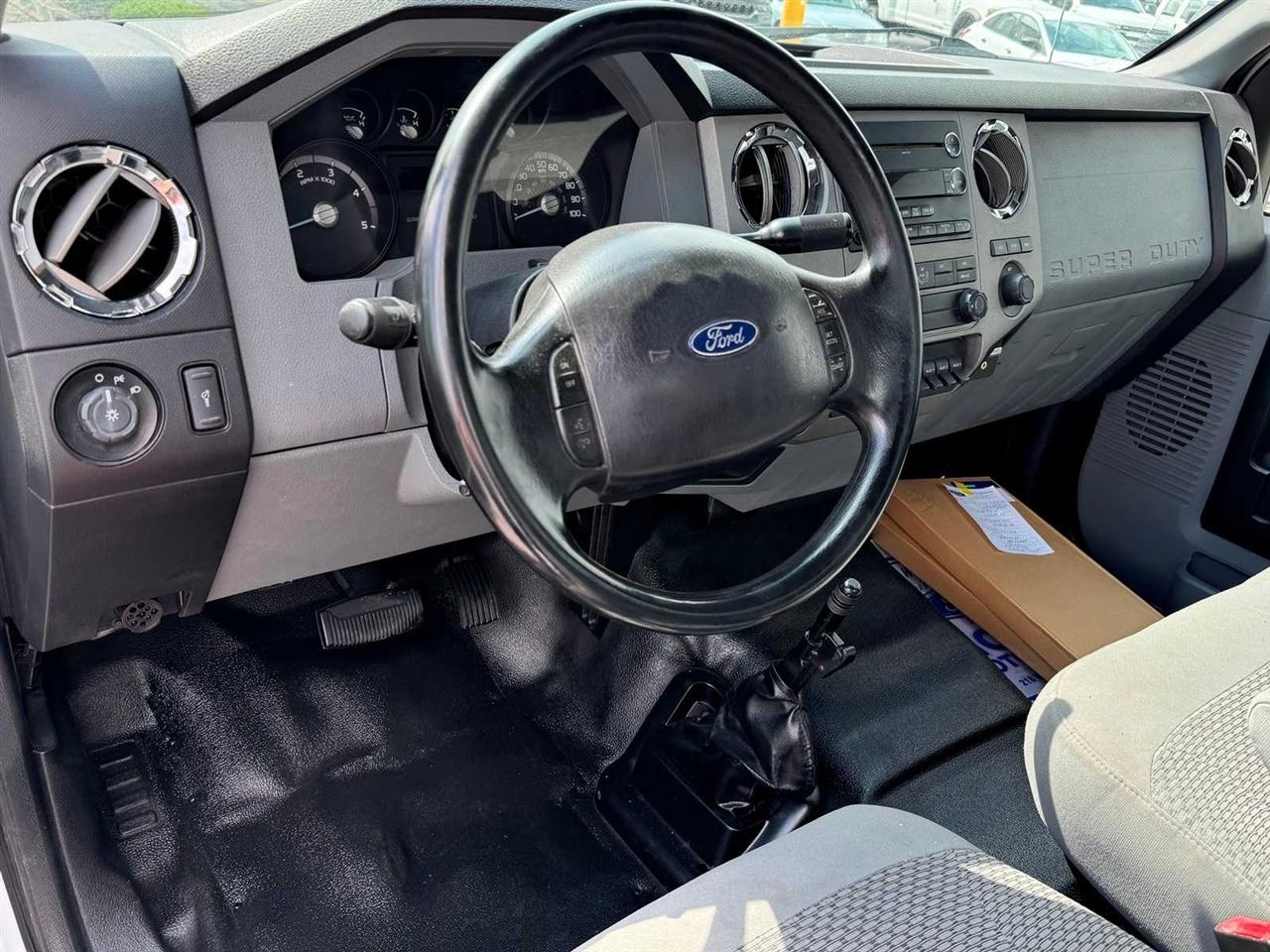2013 Ford Super Duty F-650 Straight Frame 16