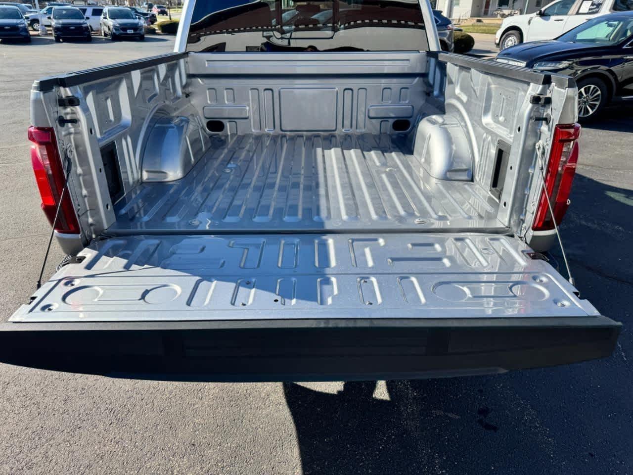 Ford F-150 XLT 4WD SuperCrew 5.5' Box 2026