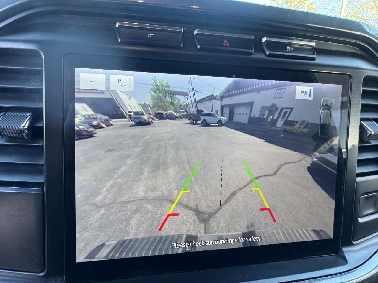 Ford F-150 XL 4WD SuperCrew 5.5' Box 2023