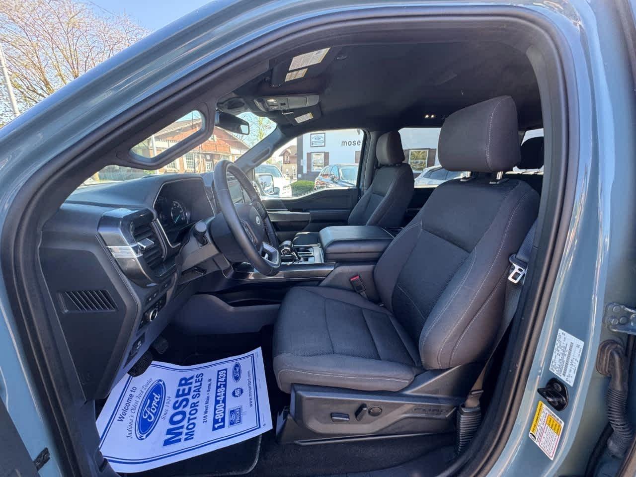 Ford F-150 XL 4WD SuperCrew 5.5' Box 2023