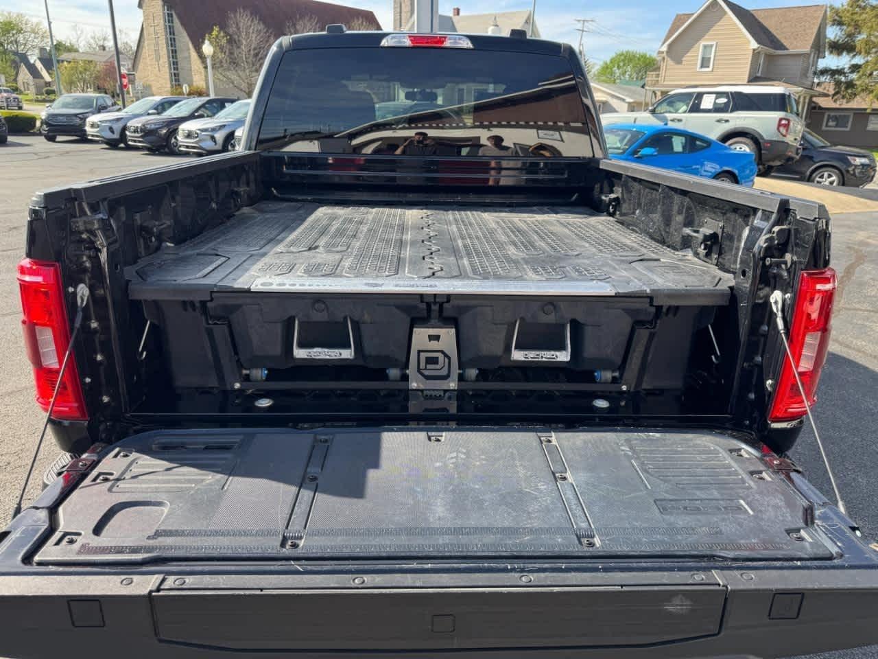 Ford F-150 XL 4WD SuperCrew 5.5' Box 2023