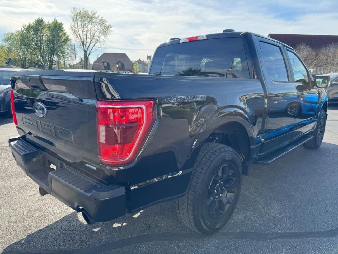 Ford F-150 XL 4WD SuperCrew 5.5' Box 2023