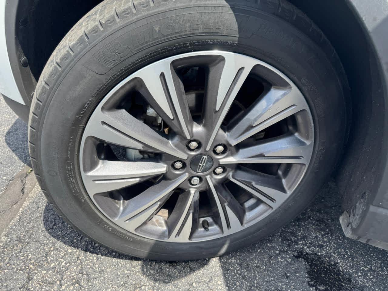 Lincoln Corsair Reserve AWD 2022