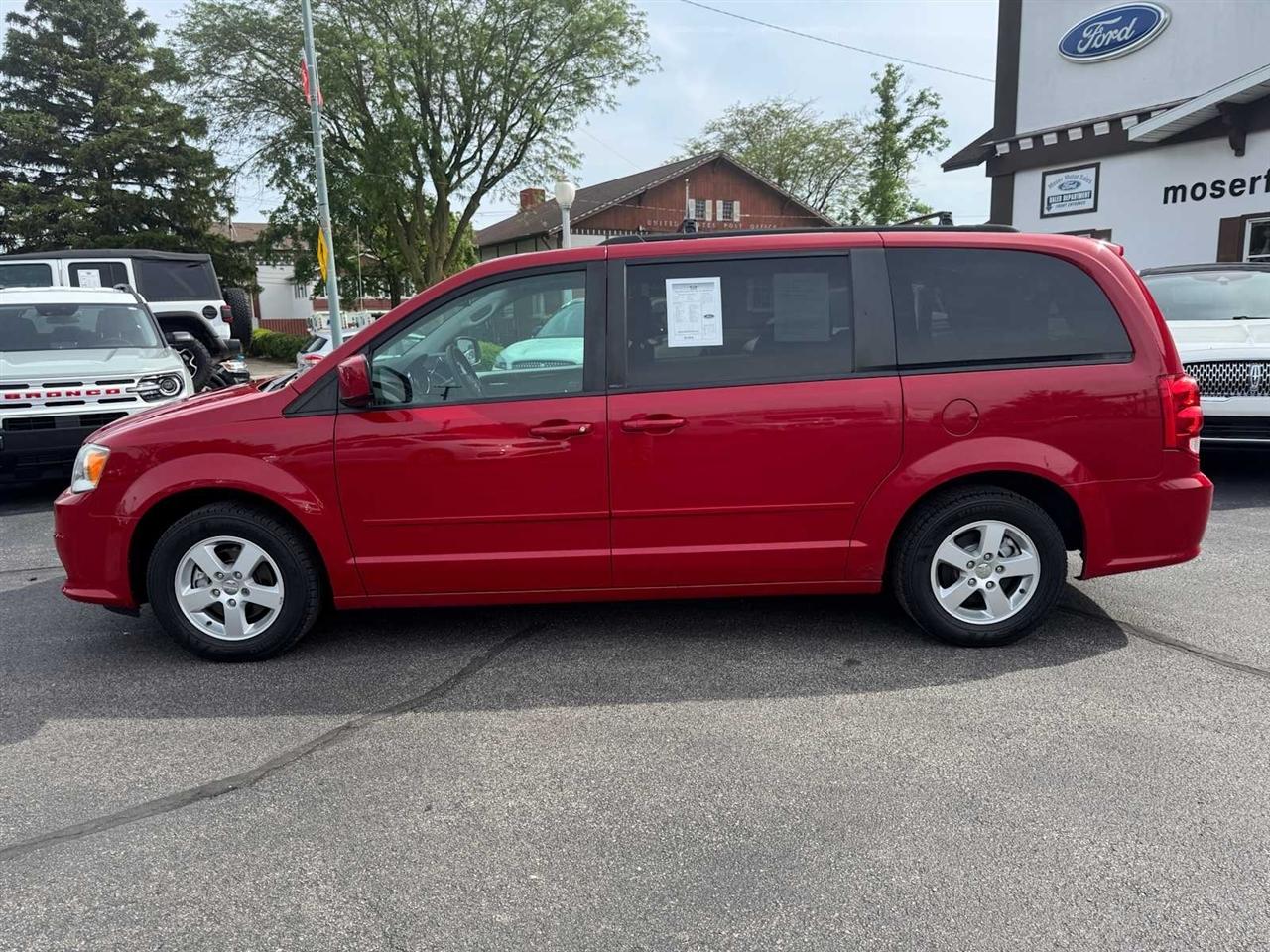 Dodge Grand Caravan 4dr Wgn SXT 2012