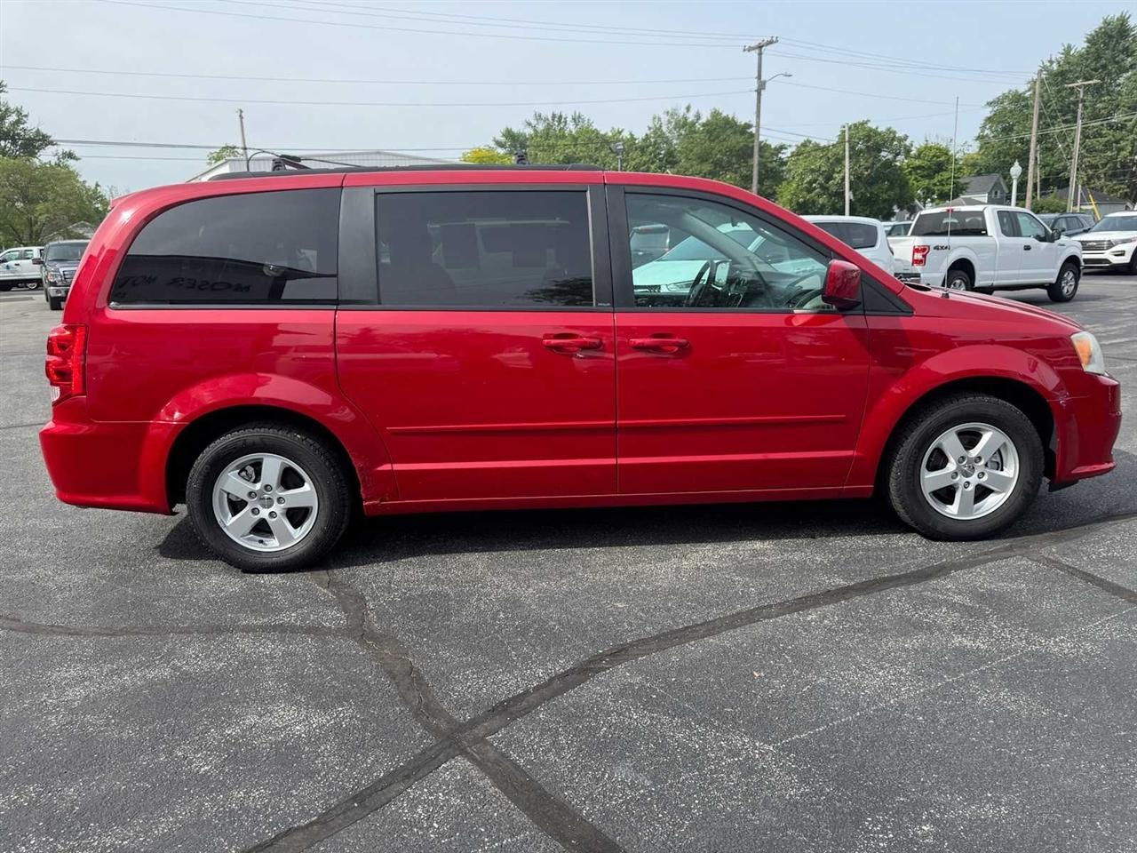Dodge Grand Caravan 4dr Wgn SXT 2012