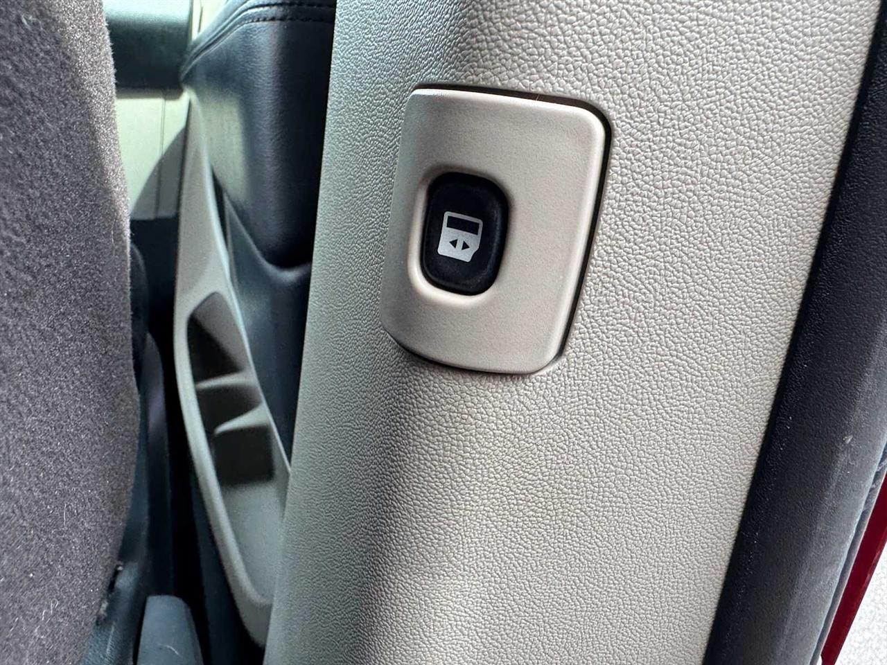 Dodge Grand Caravan 4dr Wgn SXT 2012