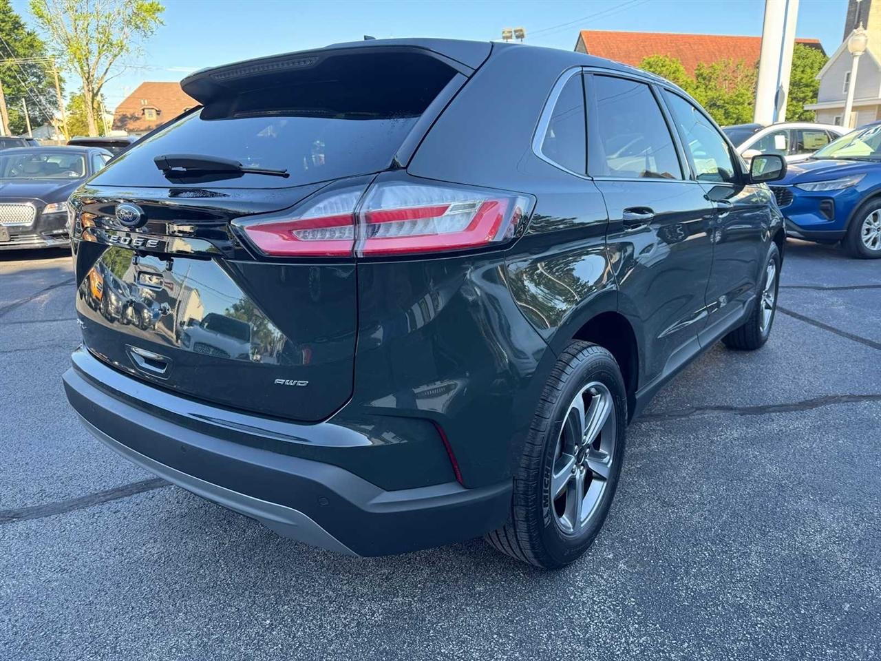 Ford Edge SEL AWD 2024