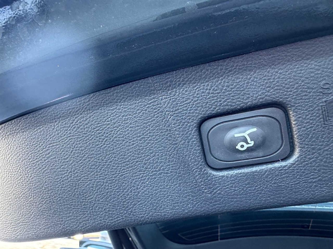 Ford Edge SEL AWD 2024