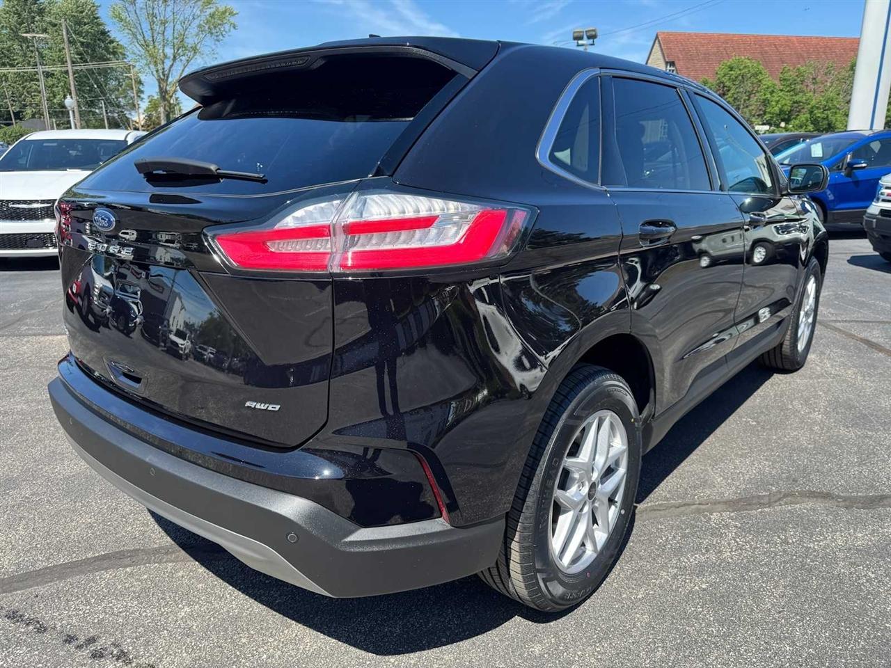 2024 Ford Edge 21